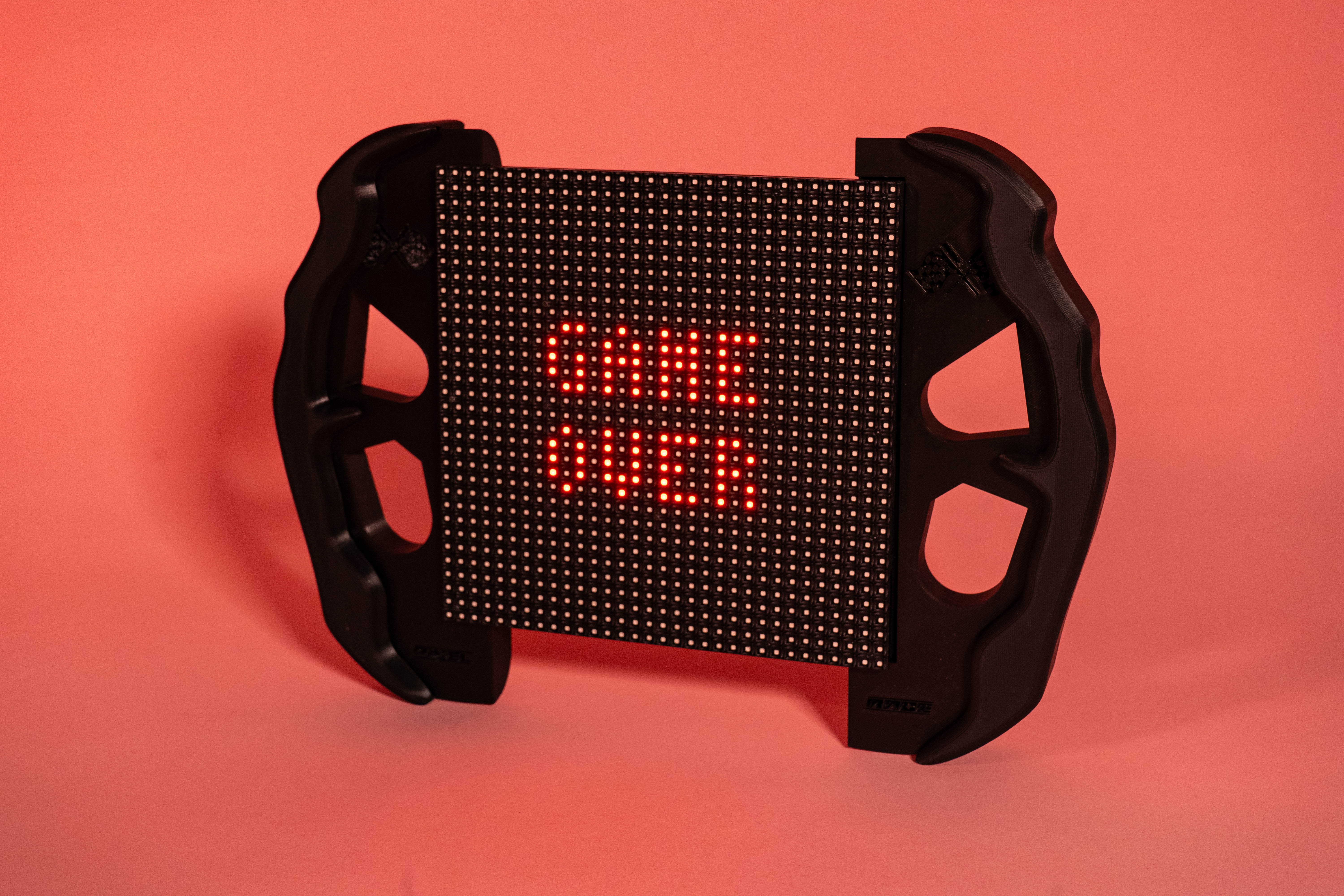 Pixel Race gallery image 6