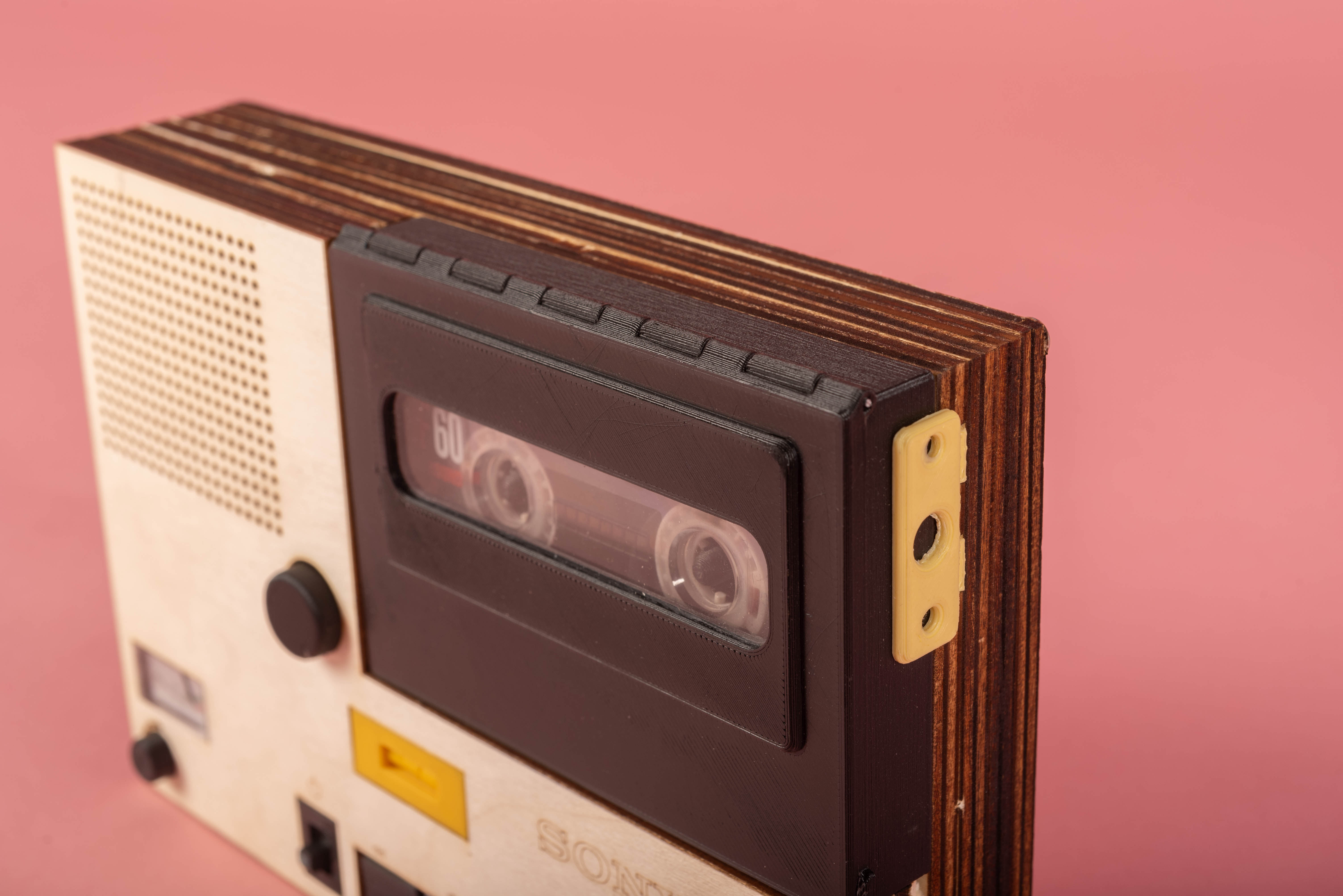 Sony TC-150 View 2